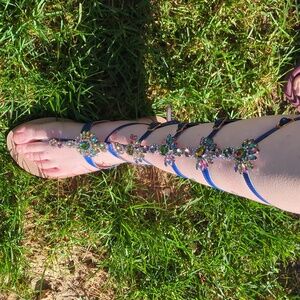 Size 7 strap sparkly rhinestone sandals